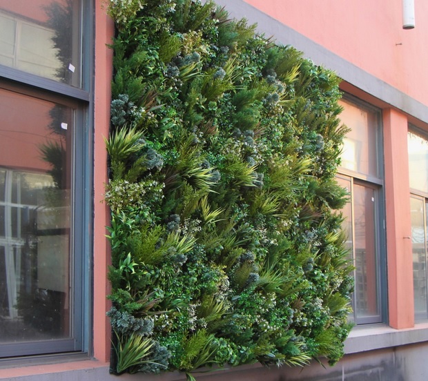 Mise en situation d'un mur végétal synthétique